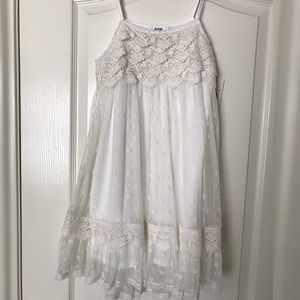 Guess Girls Eyelet and Lace dress size 10/12 NWT!
